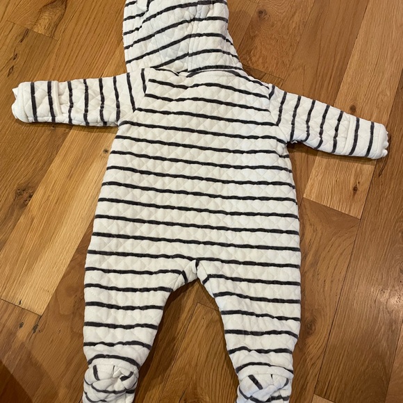 3-6M Nordstrom bunting - Picture 3 of 3